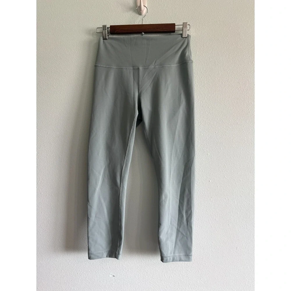 Lululemon Wunder Train High-Rise Tight 23
